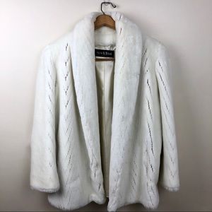 Vintage Style VI Ltd White Faux Fur Jacket